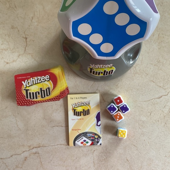 VTG Yahtzee Turbo Dice Game by Hasbro - Picture 5 of 10